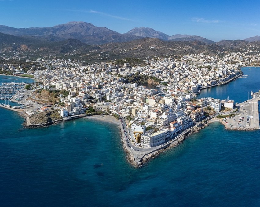 Terrain à  Agios Nikolaos, Crète