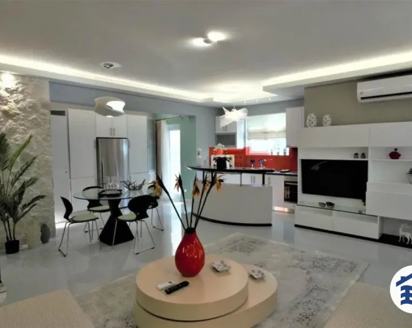 Maisonette în Glyfada, Atena