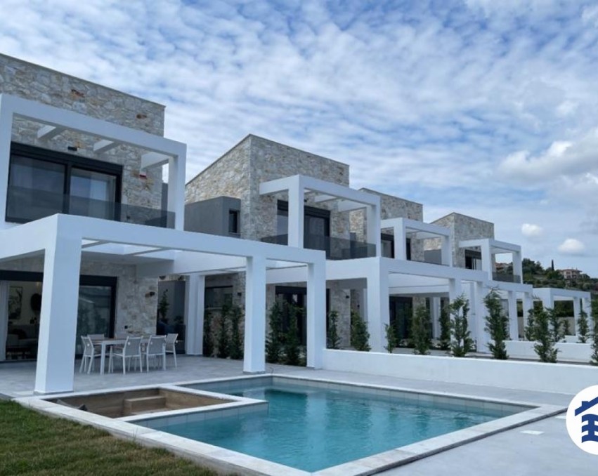 Maisonettes à Polychrono, Chalkidiki