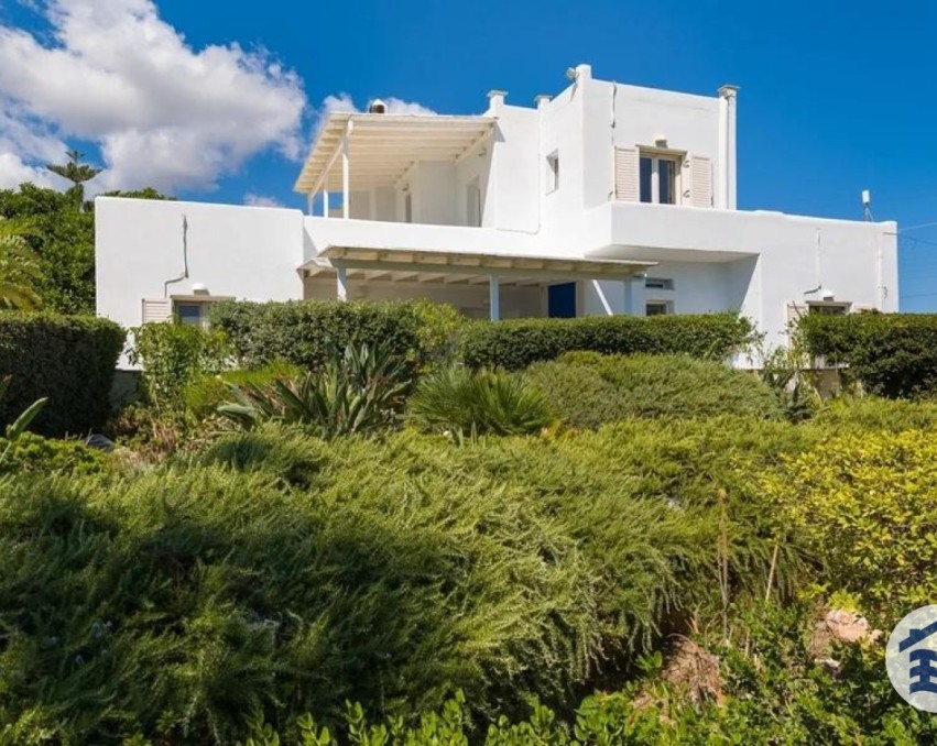 Detached house in Paros, Cyclades