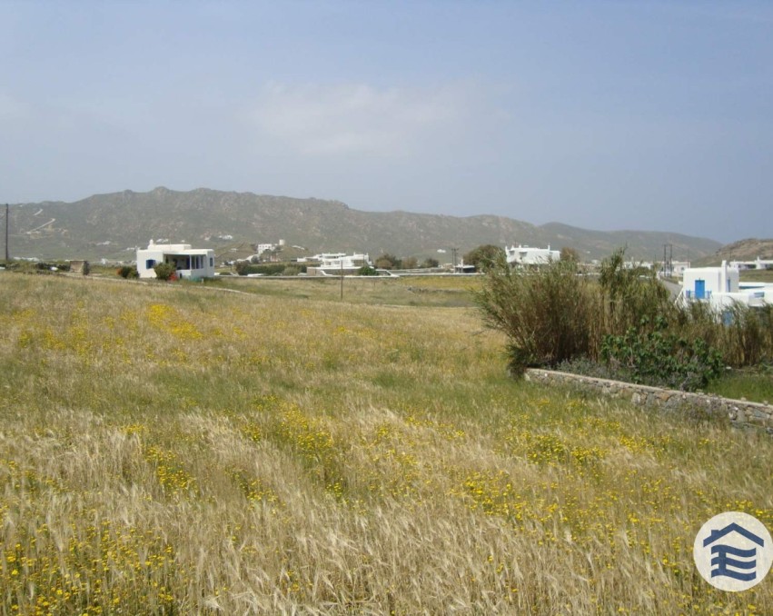 Land in Mykonos